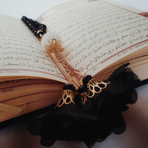 Kaabadesign Quran in 2 verschiedenen Gr&ouml;&szlig;en